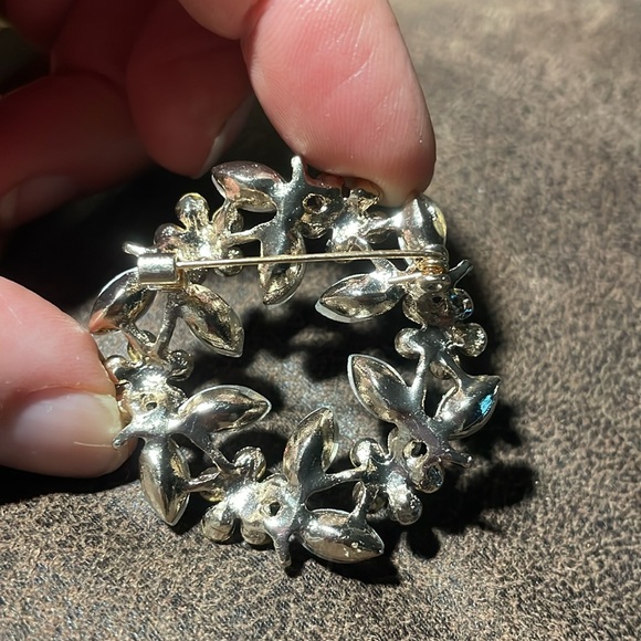 Round Wreath Brooch, Vintage Luxury Crystal rhinestone - Picture 5 of 5